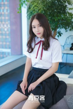 她开始慢迎迎合徐平雪周玉梅